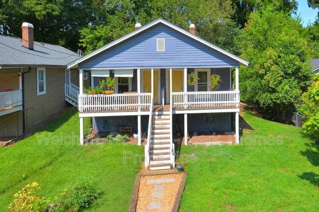 1030 Cornell St in Durham, NC - Foto de edificio - Building Photo