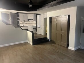 2438 W 45th Pl in Chicago, IL - Building Photo - Building Photo