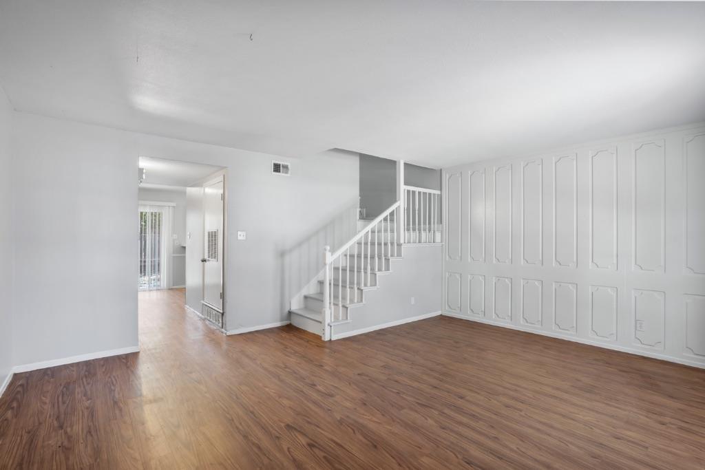 5800 Belmoor Dr in Austin, TX - Building Photo