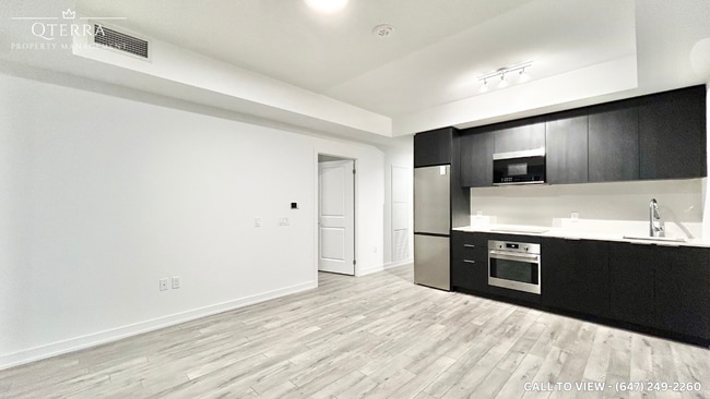 15 Skyridge Dr in Brampton, ON - Building Photo - Building Photo