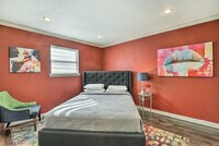 2211 Blodgett St photo'