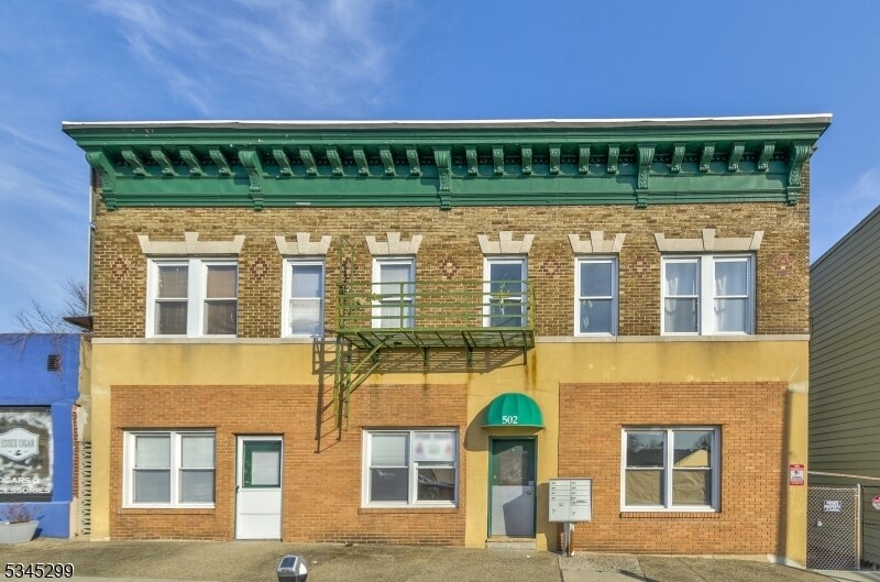 502 Washington Ave in Belleville, NJ - Building Photo