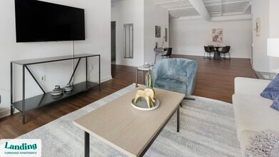 222 E Saratoga St in Baltimore, MD - Foto de edificio - Building Photo