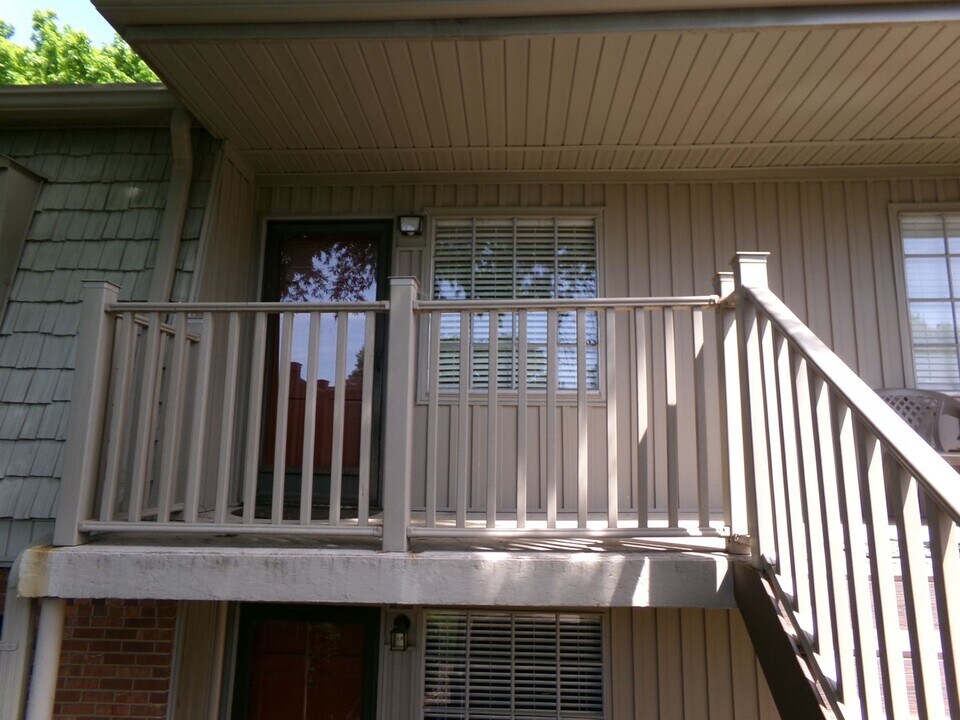 3814 Country Club Rd in Winston-Salem, NC - Building Photo