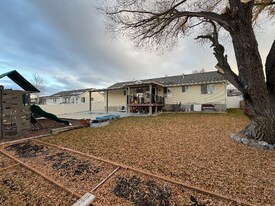 5202 Butterfield Peak Cir in Riverton, UT - Building Photo
