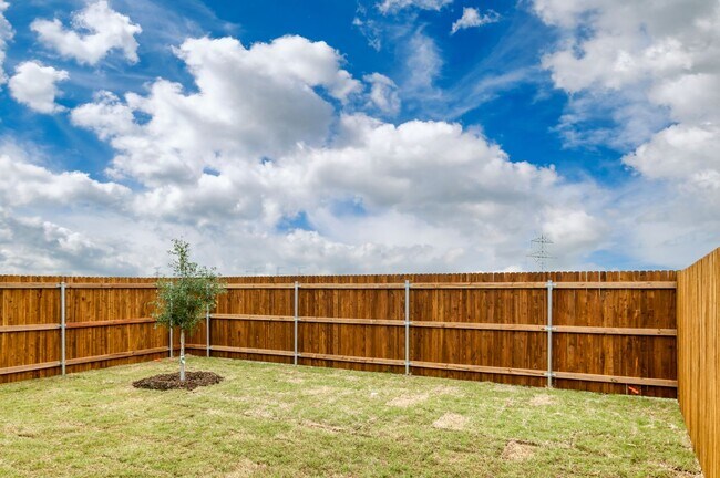 624 Harvest Moon Dr in Venus, TX - Building Photo - Building Photo