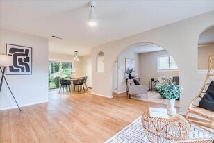 3103 Steck Ave in Austin, TX - Building Photo