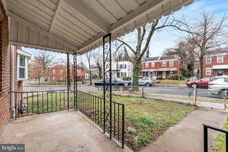 4686 A St SE, Unit 32-50 in Washington, DC - Building Photo - Building Photo