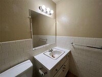 1021 Keechi St photo'