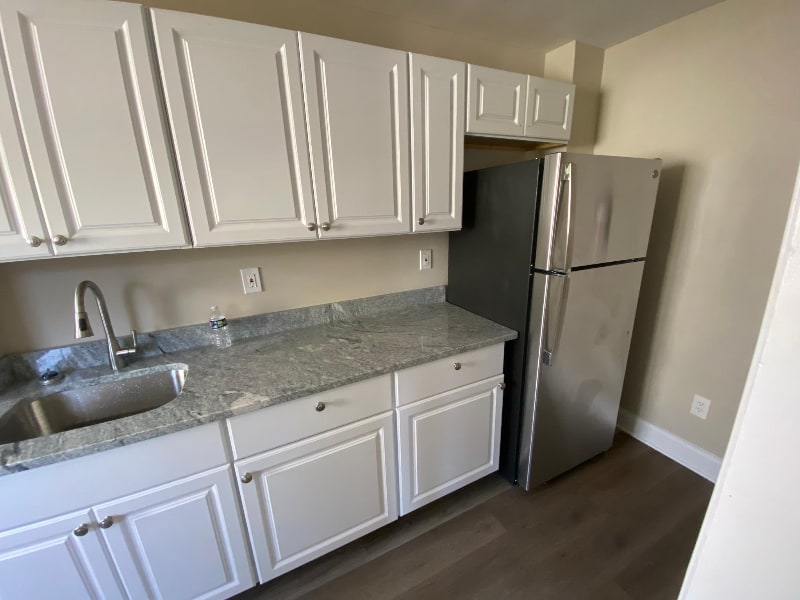 550 Littlecroft Rd in Upper Darby, PA - Building Photo