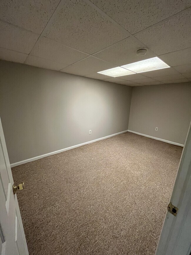 1325 Marshall St-Unit -1 in Gary, IN - Building Photo - Building Photo