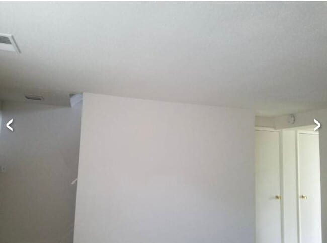 1910 Dutch Village Dr in Hyattsville, MD - Building Photo - Building Photo