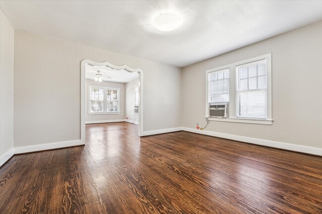 property at 422 Silliman St