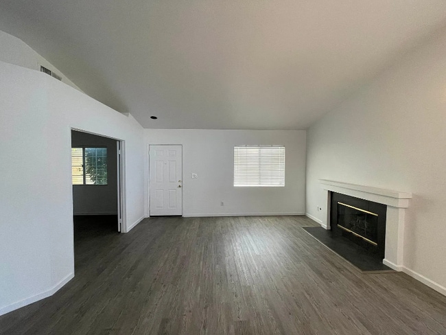 36516 Copper Ln in Palmdale, CA - Building Photo - Building Photo