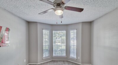 12148 Jollyville Rd, Unit 1407 in Austin, TX - Building Photo - Building Photo