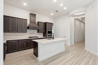 3006 Myrtle Bch Ln in League City, TX - Foto de edificio - Building Photo