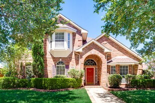 1504 Grapevine Creek Dr in Coppell, TX - Building Photo
