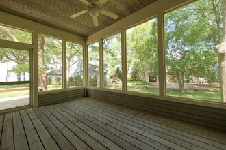 4412 Drexel Pl in Stevensville, MI - Building Photo - Building Photo