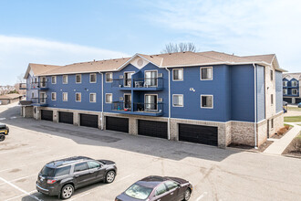 Champlin Drive & Elmcreek in Champlin, MN - Building Photo - Building Photo