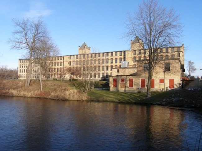 Flats On The River