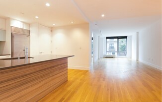117 W 123rd St, Unit 2D in New York, NY - Building Photo