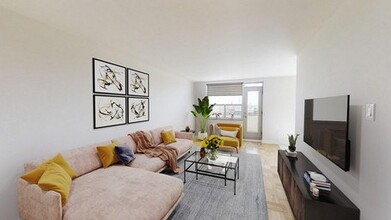 2 Swift Drive in Toronto, ON - Building Photo - Building Photo