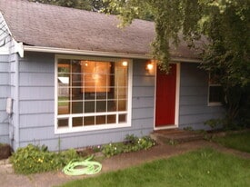 21815 80th Ave w in Edmonds, WA - Building Photo