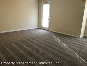 7712 Autry Cir-Unit -#203 in Douglasville, GA - Foto de edificio - Building Photo