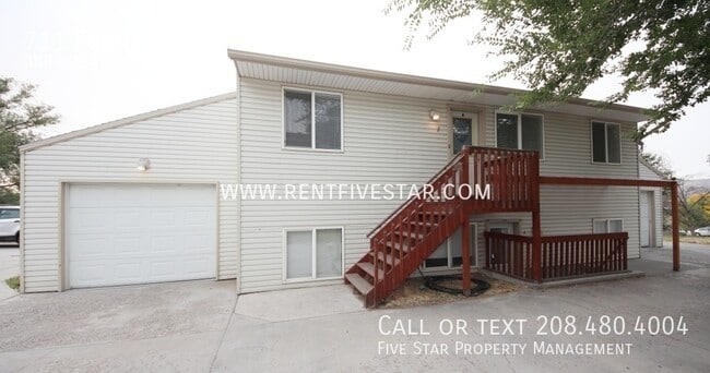 property at 711 Franklin Ave