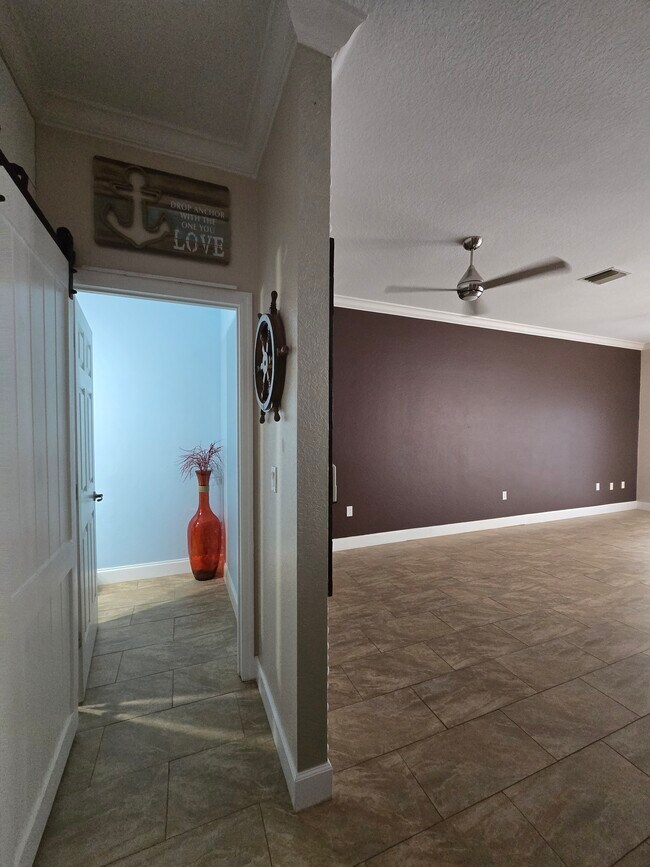 802 King Neptune Ln in Cape Canaveral, FL - Building Photo - Building Photo