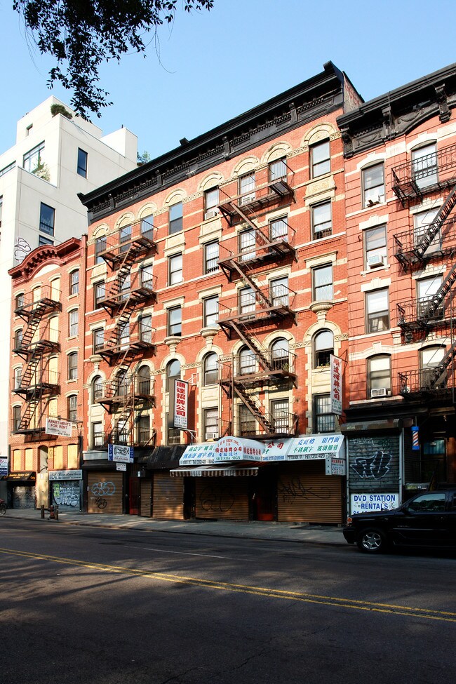 13-15 Essex St in New York, NY - Building Photo - Building Photo