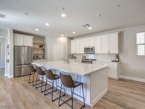 3208 Del Terra Ave in Henderson, NV - Building Photo - Building Photo