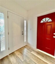 860 Pennsylvania Ave in Coraopolis, PA - Building Photo - Building Photo