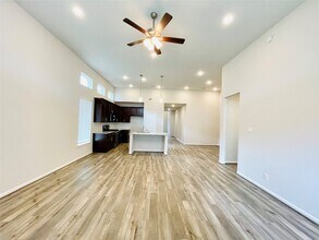 217 Cambria Green Ln in Katy, TX - Building Photo - Building Photo