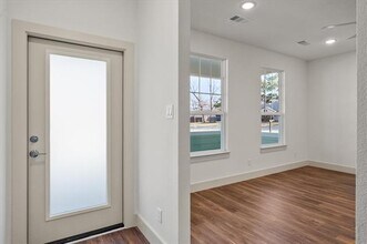 506 E Kimball St in Mansfield, TX - Building Photo - Building Photo