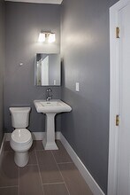 117 Rindge Ave, Unit 1L in Cambridge, MA - Building Photo - Building Photo