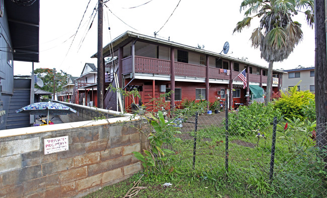 396 Wilikina Dr in Wahiawa, HI - Foto de edificio - Building Photo