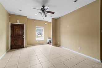3005 S L St in McAllen, TX - Building Photo - Building Photo