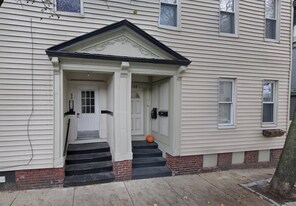 66 Middle St, Unit 3 in Boston, MA - Building Photo