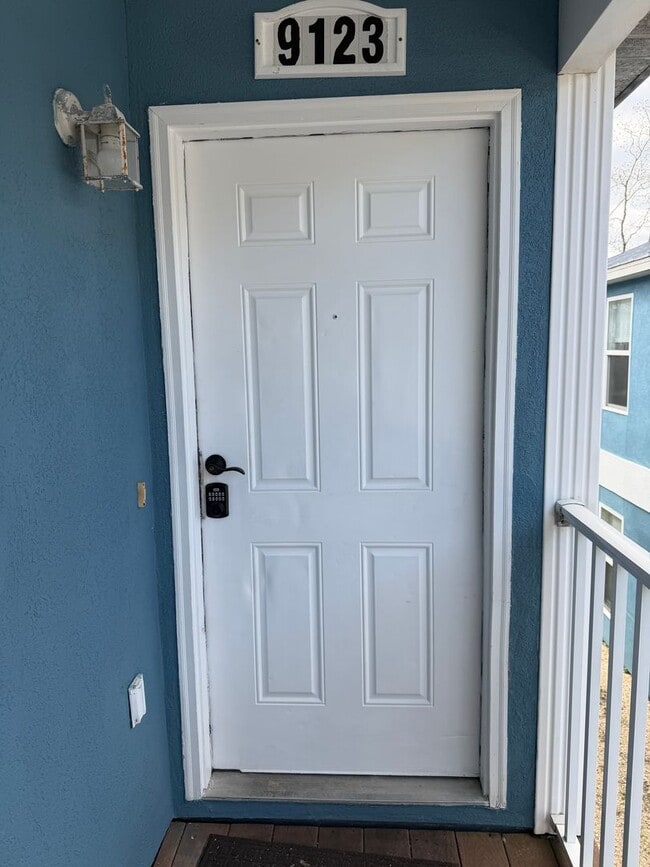 9123 Laird St in Panama City, FL - Building Photo - Building Photo