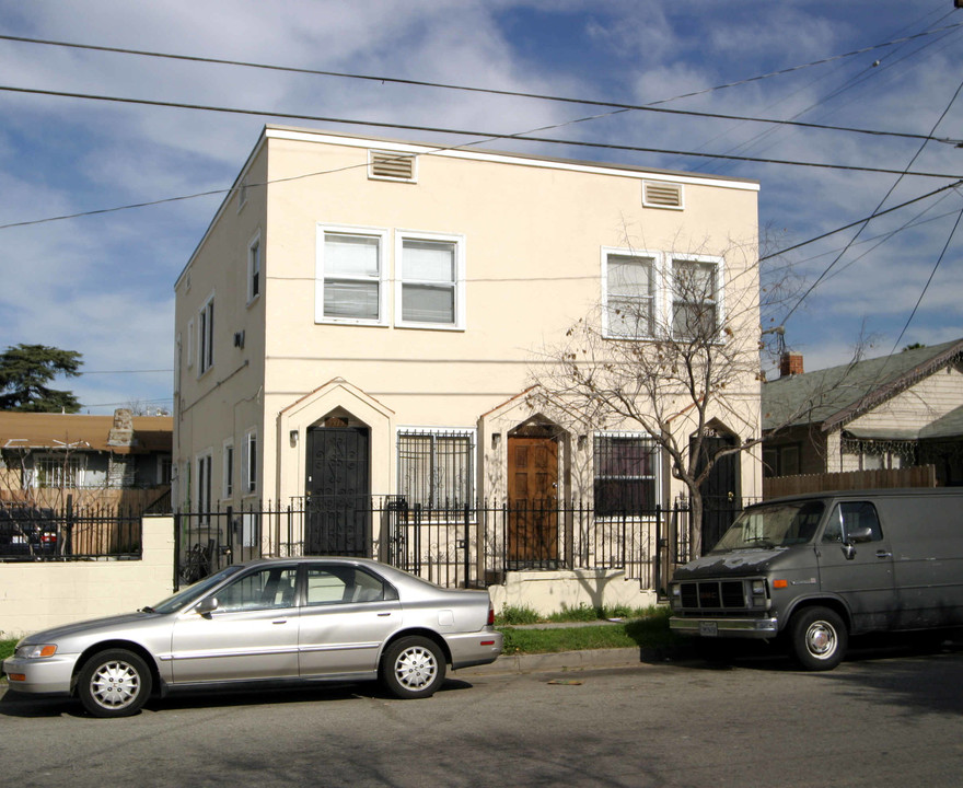 Multi-Family in Hollywood in Los Angeles, CA - Building Photo