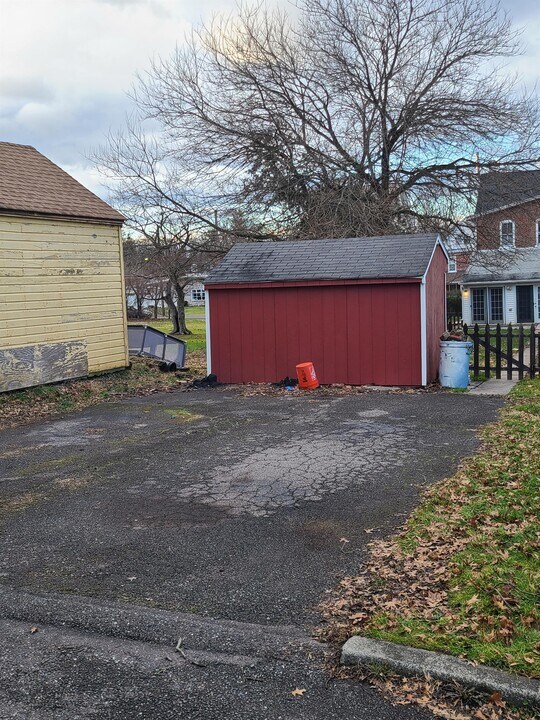 534 New St in Spring City, PA - Building Photo