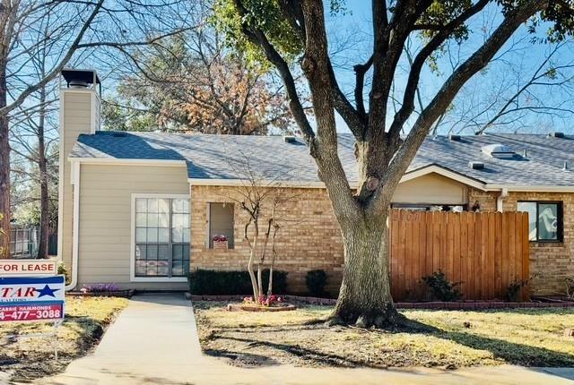 2107 Cottage Oak Ln in Colleyville, TX - Building Photo