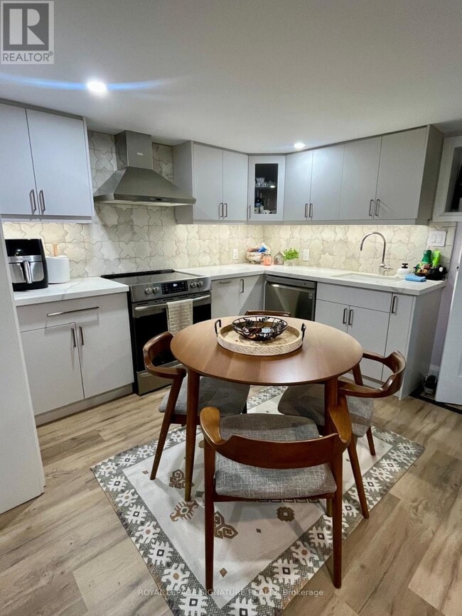 property at 4 Windust Gate