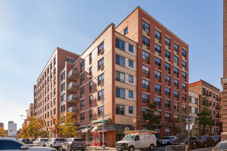 The Aurora in Bronx, NY - Building Photo - Building Photo