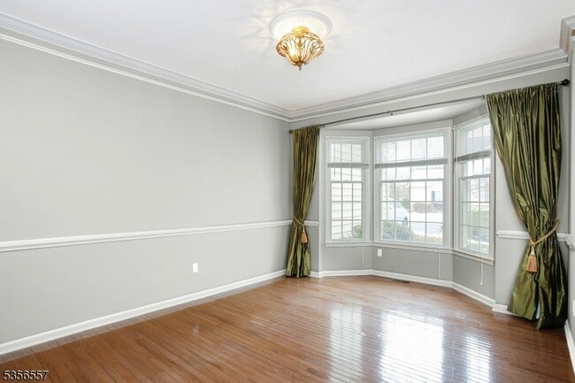 171 Patriot Hill Dr in Bernards, NJ - Building Photo - Building Photo