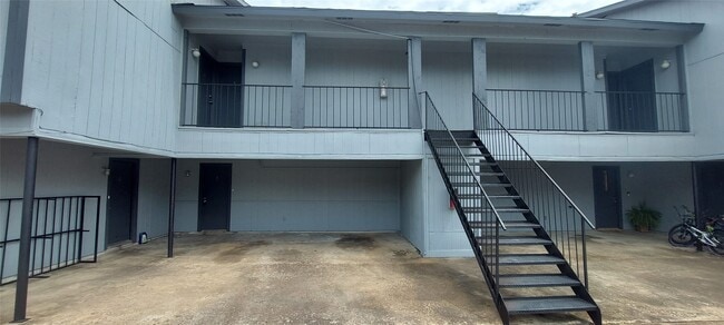 8710 Ilona Ln in Houston, TX - Building Photo - Building Photo