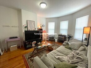 254 Windsor St, Unit 1R in Cambridge, MA - Building Photo - Building Photo