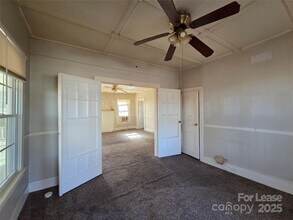 405 S Yates St in Gastonia, NC - Building Photo - Building Photo