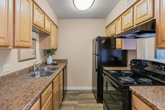 Nantucket Harbor in Shreveport, LA - Foto de edificio - Interior Photo